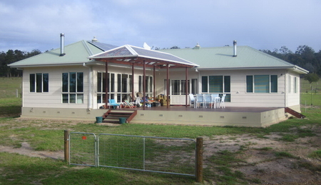 M and M house July 2009.jpg